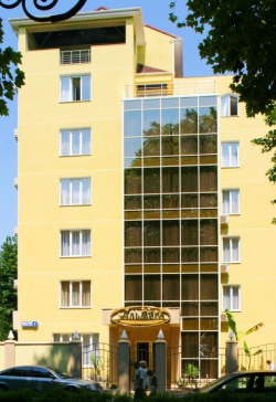фасад отеля